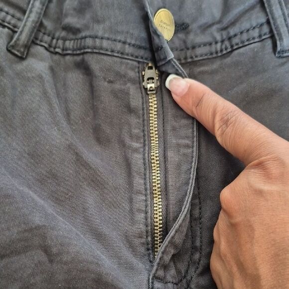 Zara Man Black Pants with Gold Button - Picture 11 of 16